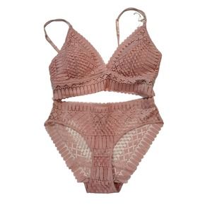 Mauve lace bralette and panty set womans S M L